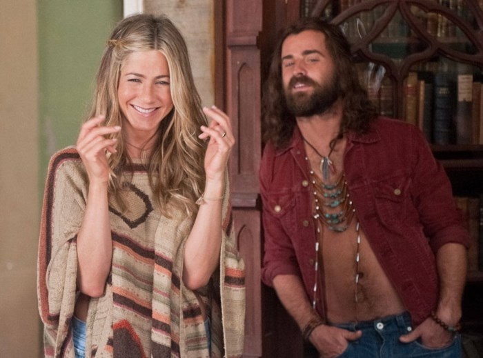 Jennifer Aniston va Justin Theroux ly hon anh 1