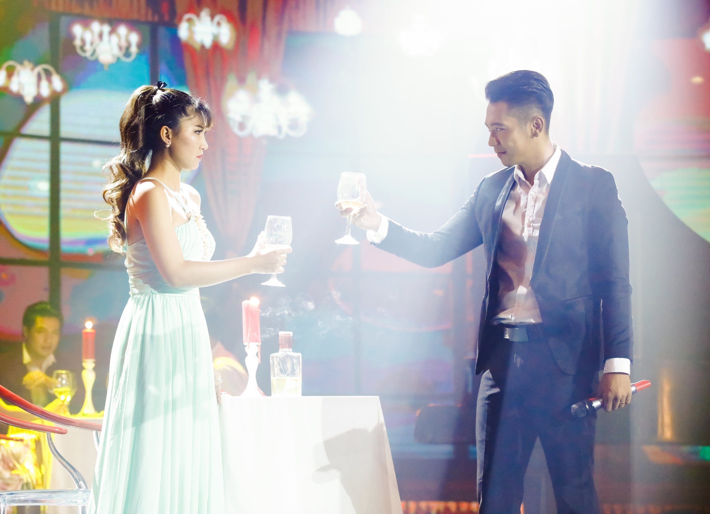 chàng trai giả 20 giọng ảnh 2 chang trai gia 20 giong anh 2