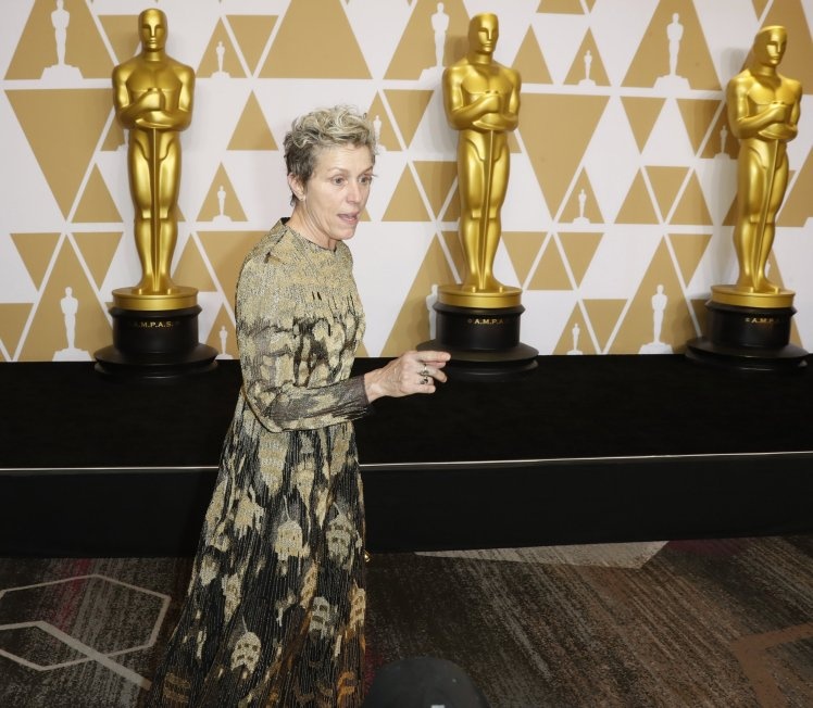 Frances McDormand bi trom tuong vang Oscar anh 1