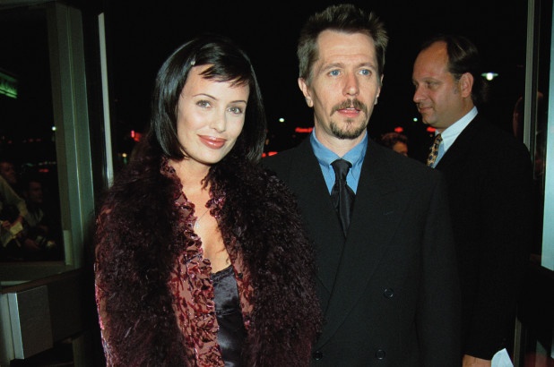 Gary Oldman bị tố bạo hành gia đình ảnh 2 Gary Oldman bi to bao hanh gia dinh anh 2