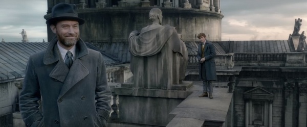 Teaser trailer phim 'Fantastic Beasts - The Crimes of Grindelwald' hinh anh