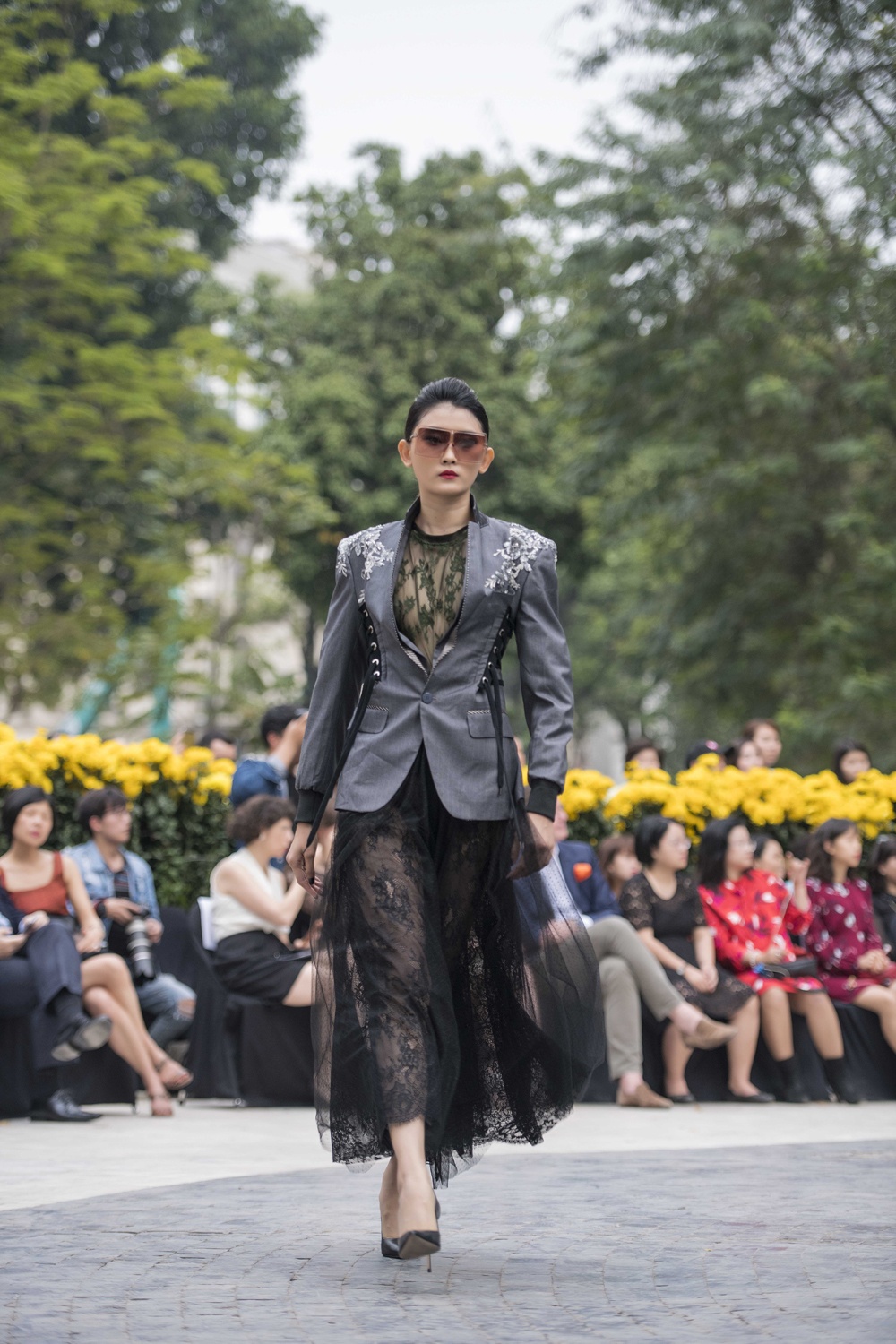 tuan le thoi trang Viet Y 2018 anh 3