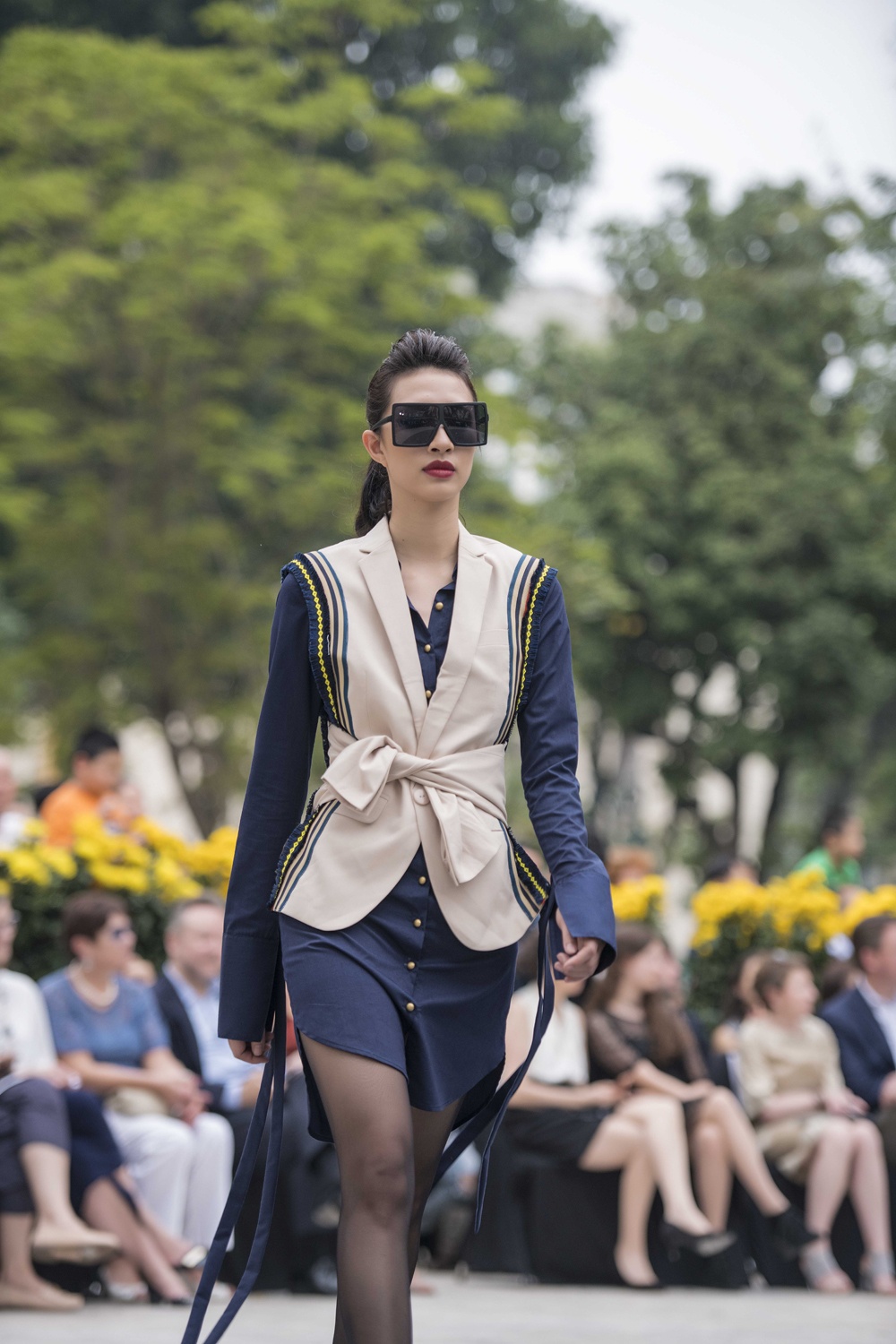 tuan le thoi trang Viet Y 2018 anh 2