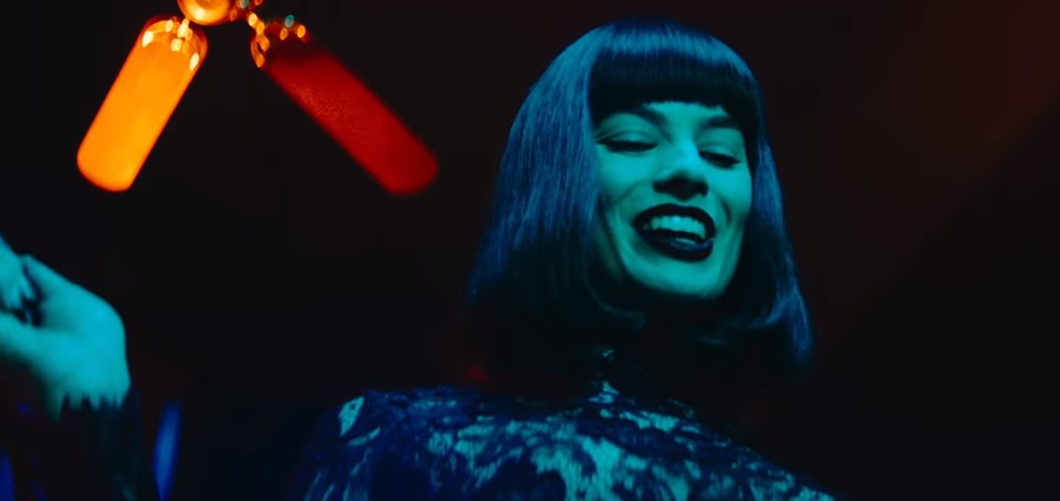 Trailer phim 'Terminal' hinh anh