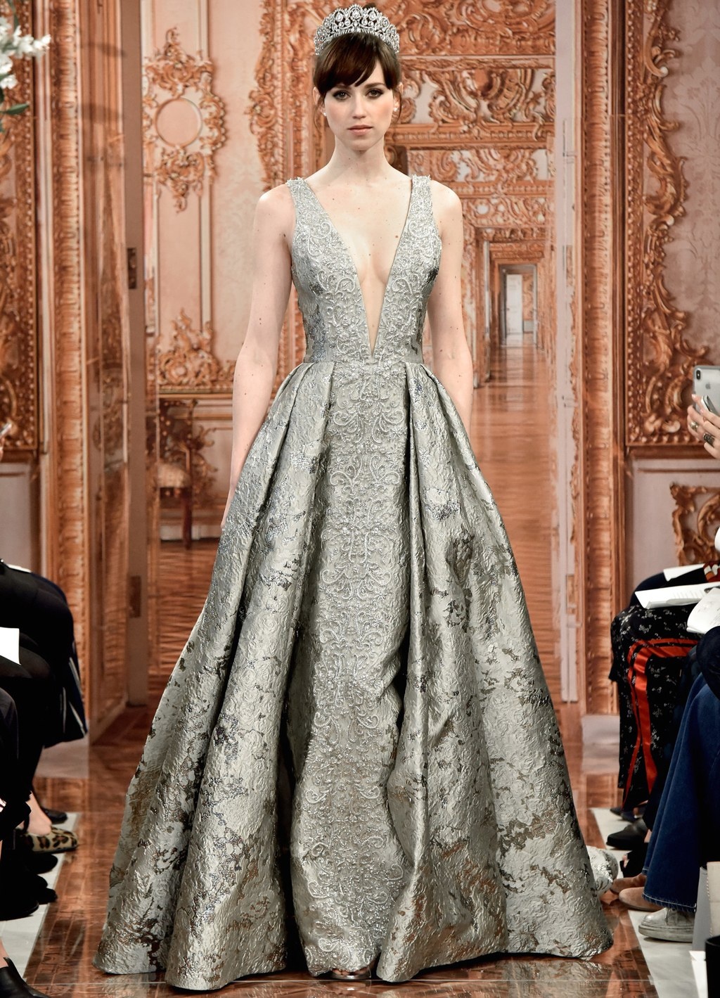 mau vay cuoi 2018 anh 1