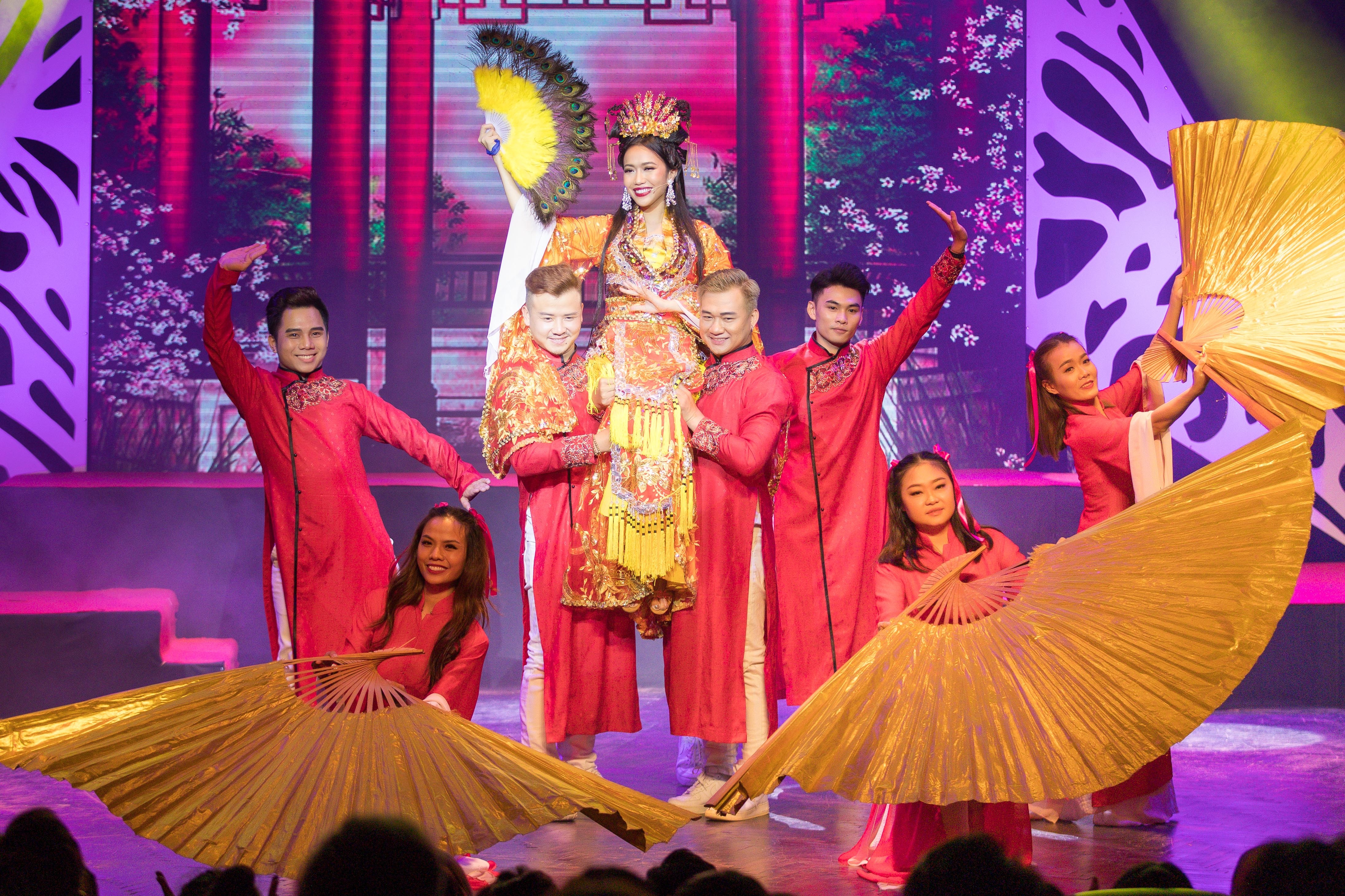 liveshow Dieu Nhi anh 1