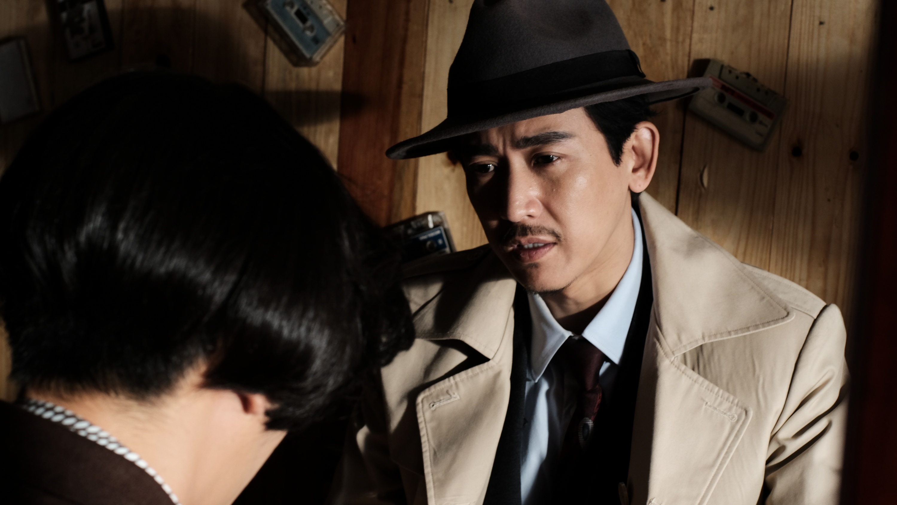 Trailer phim 'Ong kinh sat nhan' hinh anh