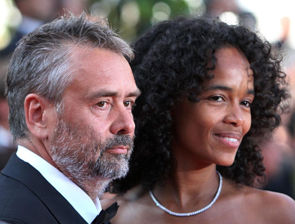 Dao dien loat phim bom tan Phap bi to cuong hiep nu dien vien hinh anh