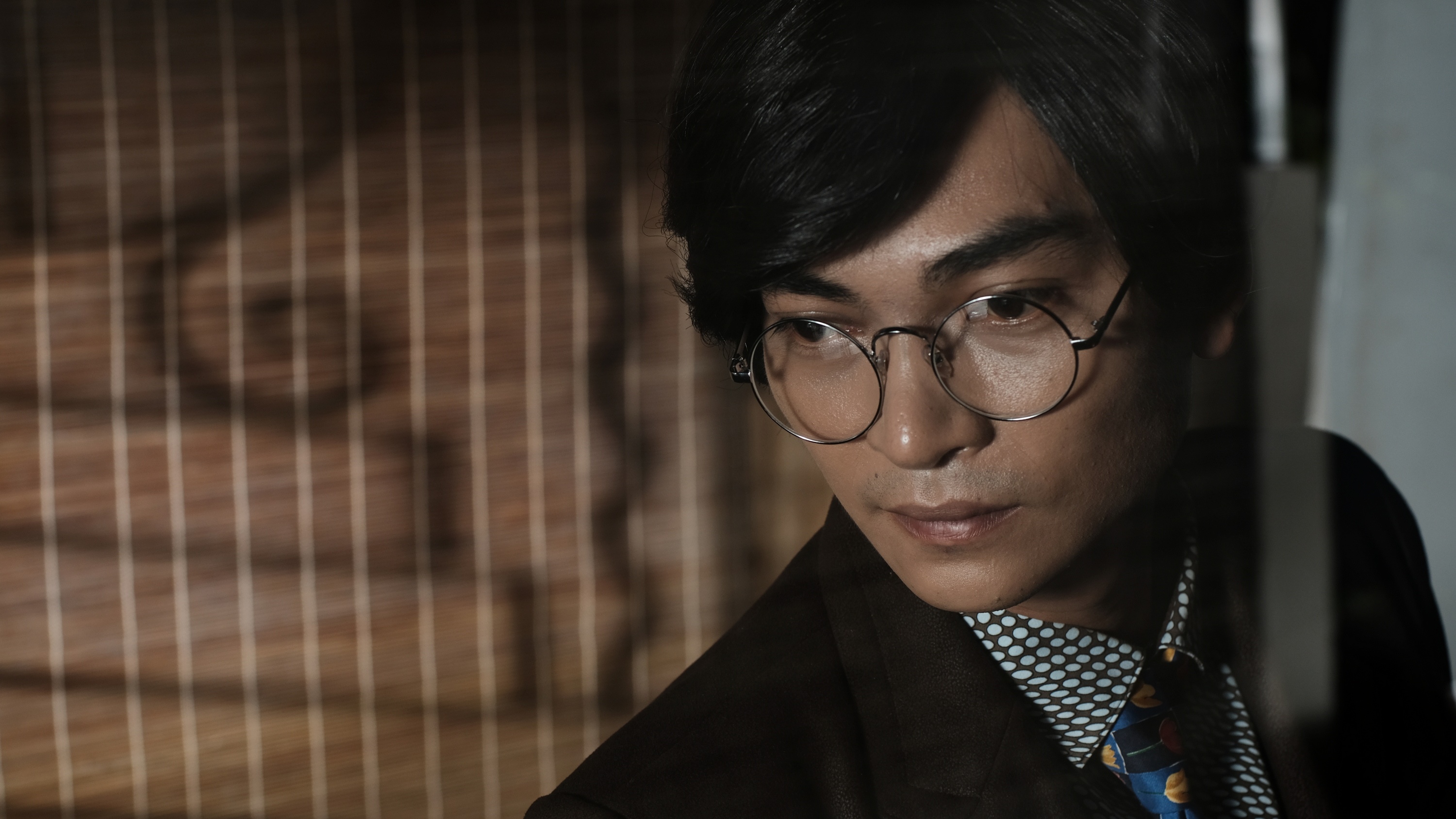 Khuong Ngoc: 'Toi song nhu mot nguoi bi tu ky' hinh anh