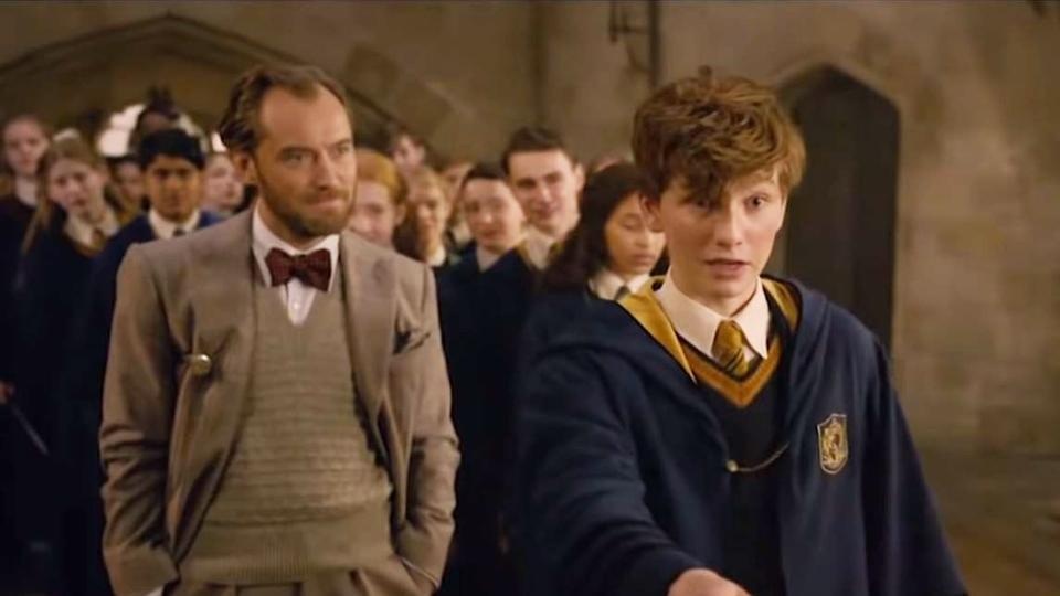 10 chi tiet thu vi duoc he mo trong trailer 'Fantastic Beasts 2' hinh anh