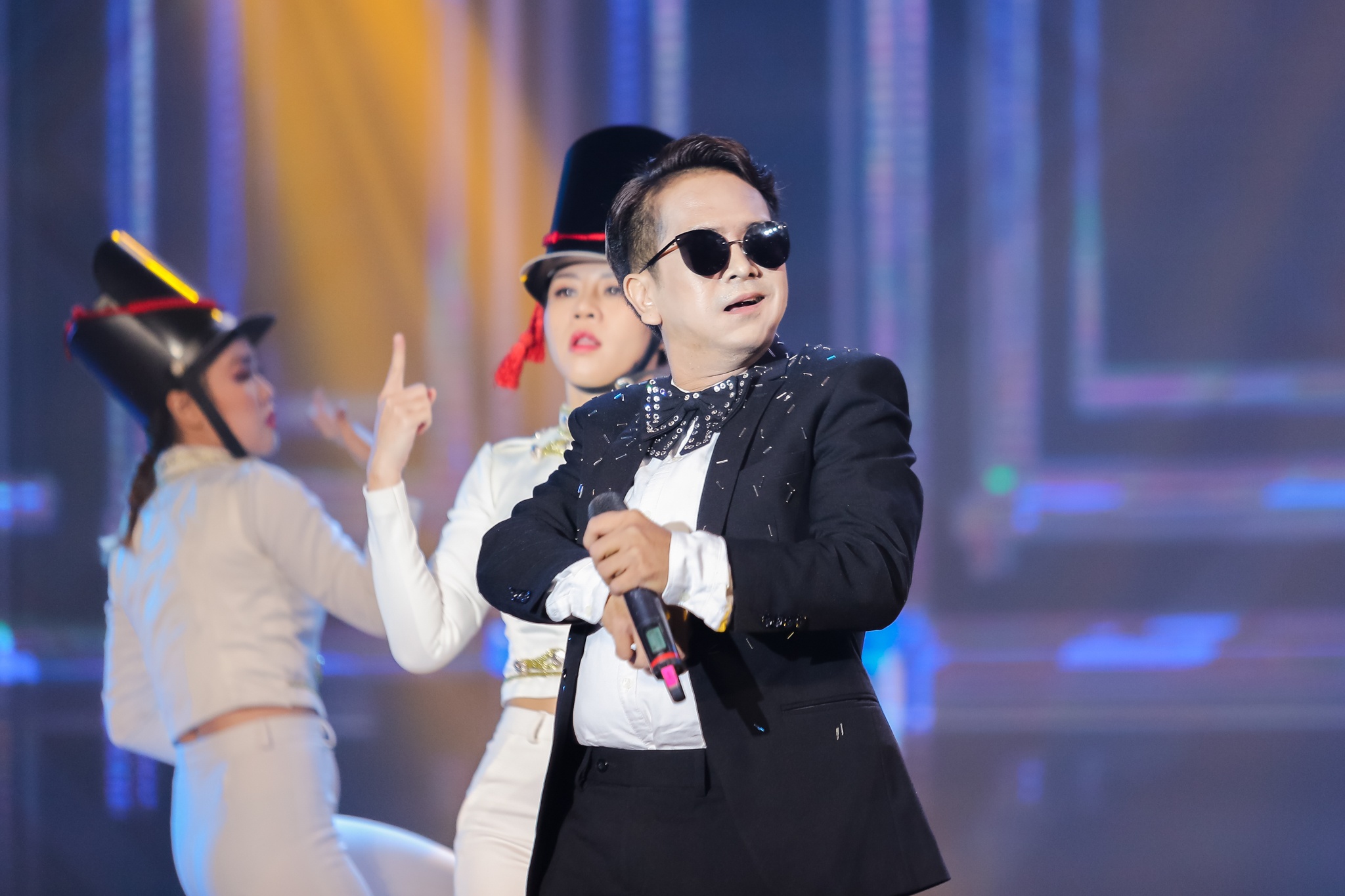 Gương mặt thân quen  ảnh 5 Guong mat than quen anh 5