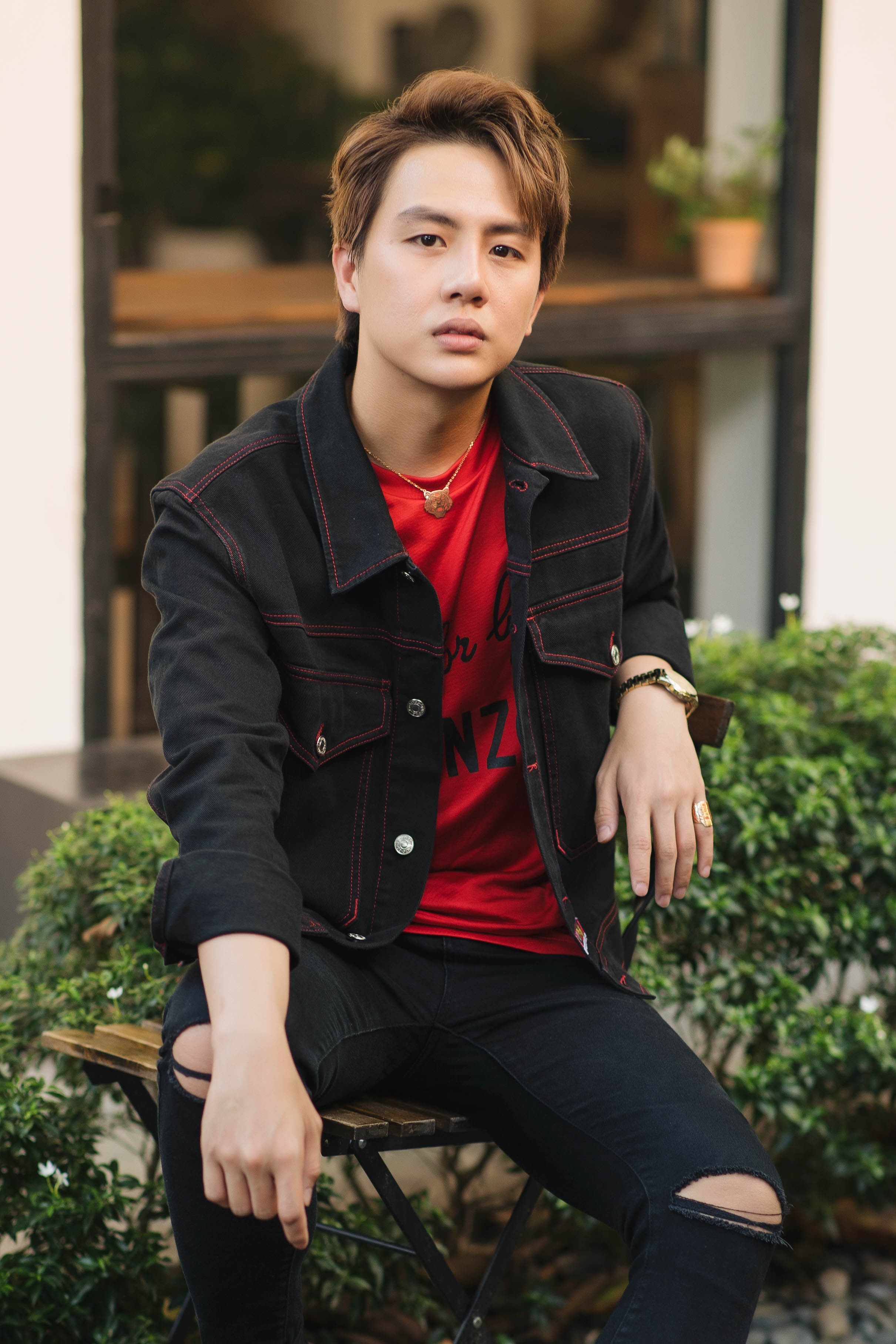 Duy Khánh quán quân Gương mặt thân quen ảnh 4 Duy Khanh quan quan Guong mat than quen anh 4