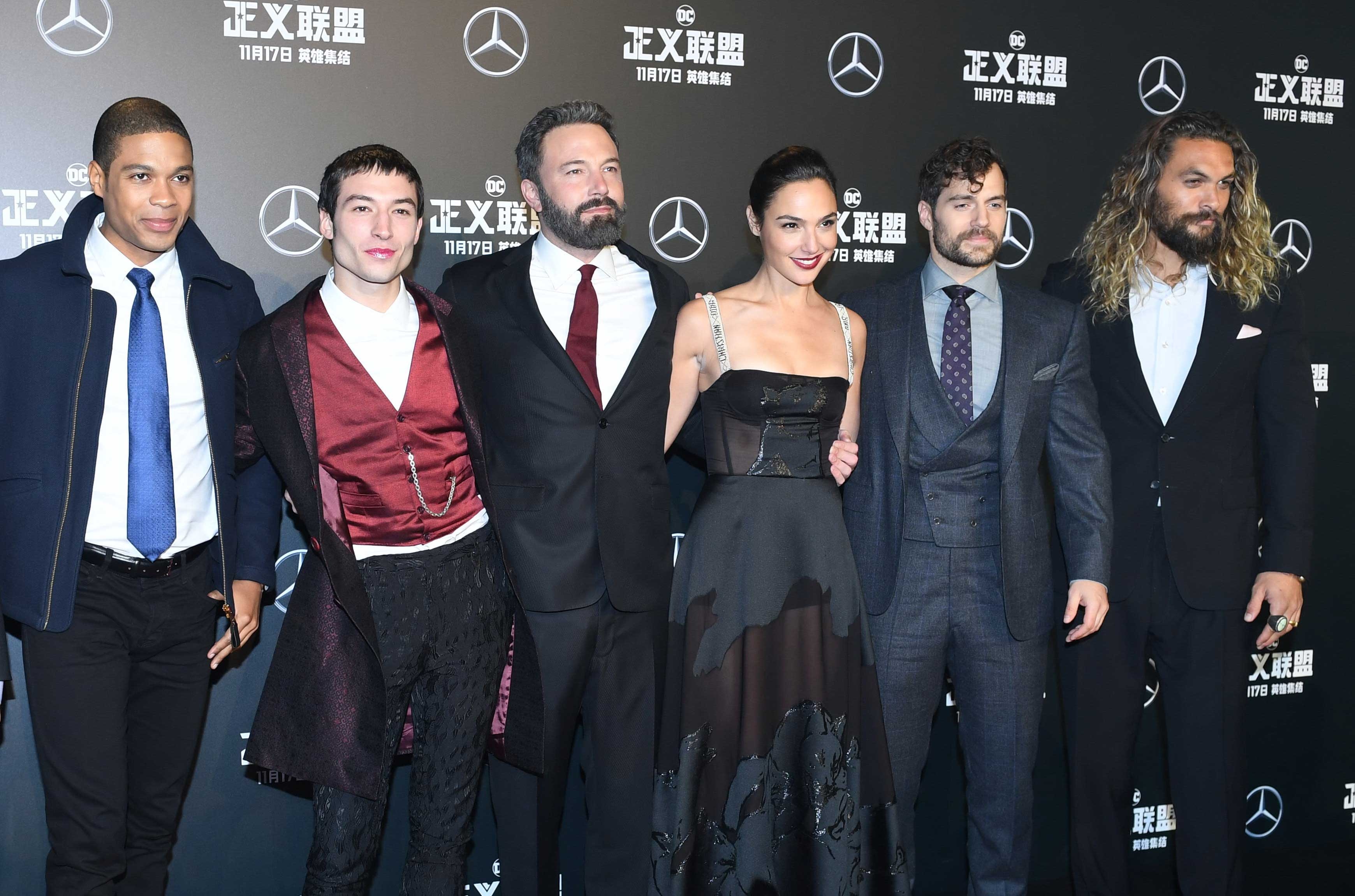 Henry Cavill chia tay vai Superman anh 10