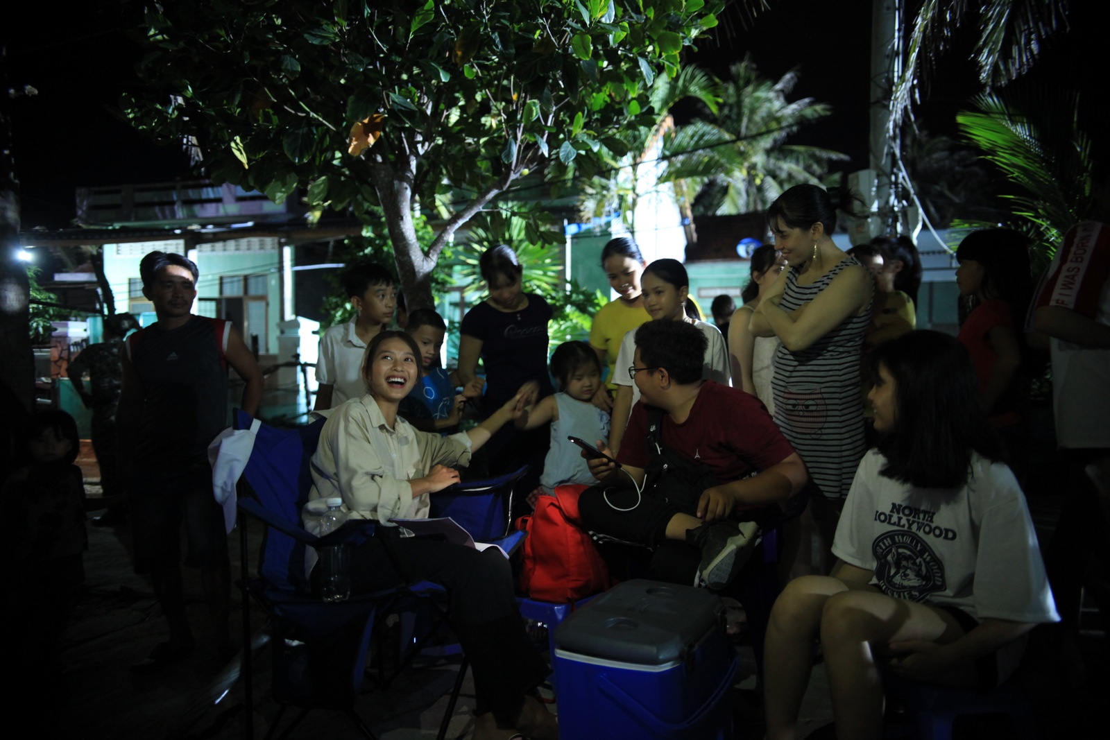 hau due mat troi hau truong anh 9