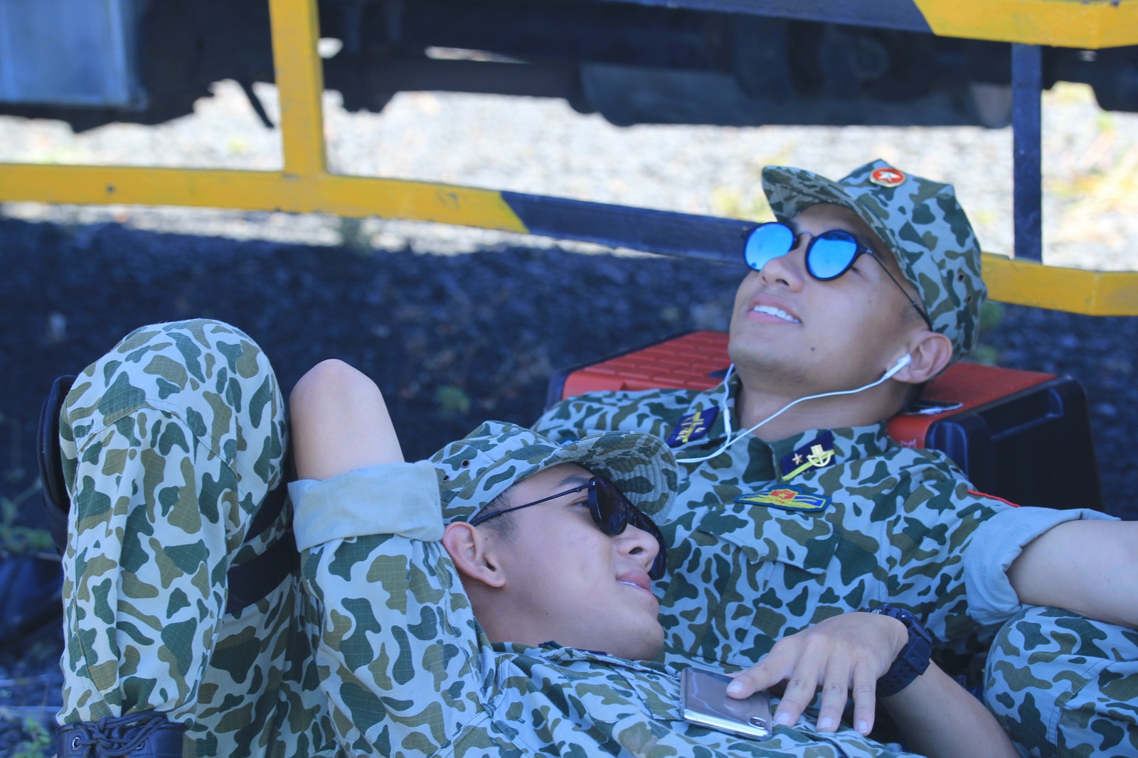 Song Luan dong Hau due mat troi anh 5