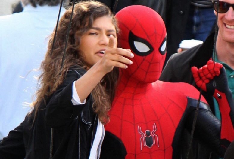 'Spider-Man: Far From Home': He lo trang phuc moi cho Nguoi Nhen hinh anh