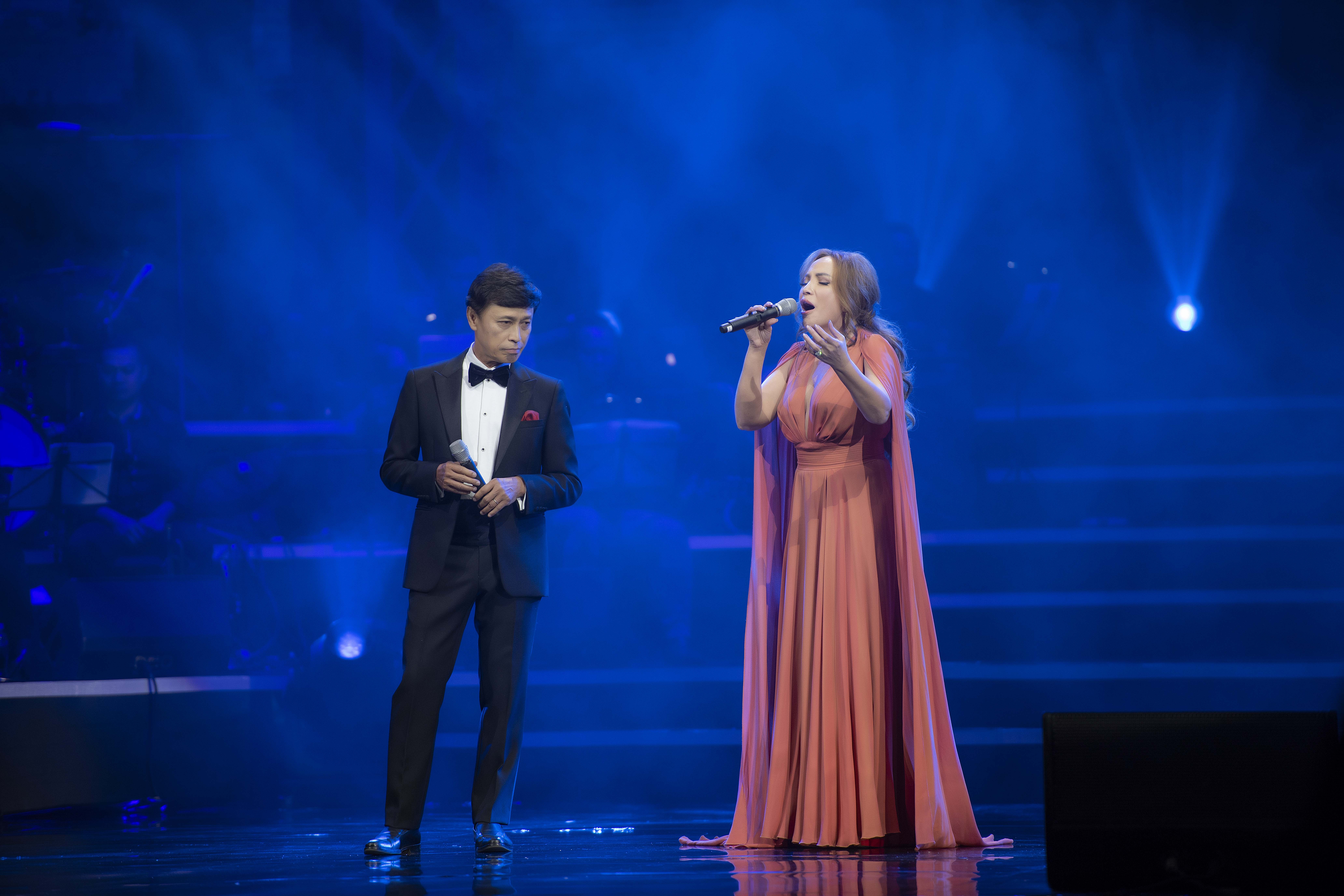 Nhu Quynh song ca Manh Quynh anh 9