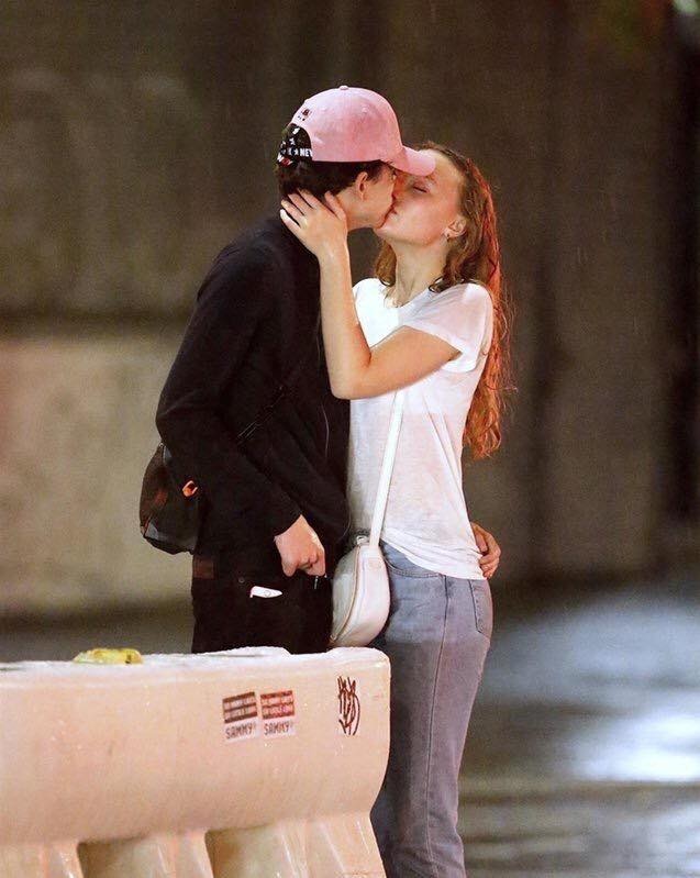 My nam Call me by your nam hen ho Lily Rose Depp anh 4