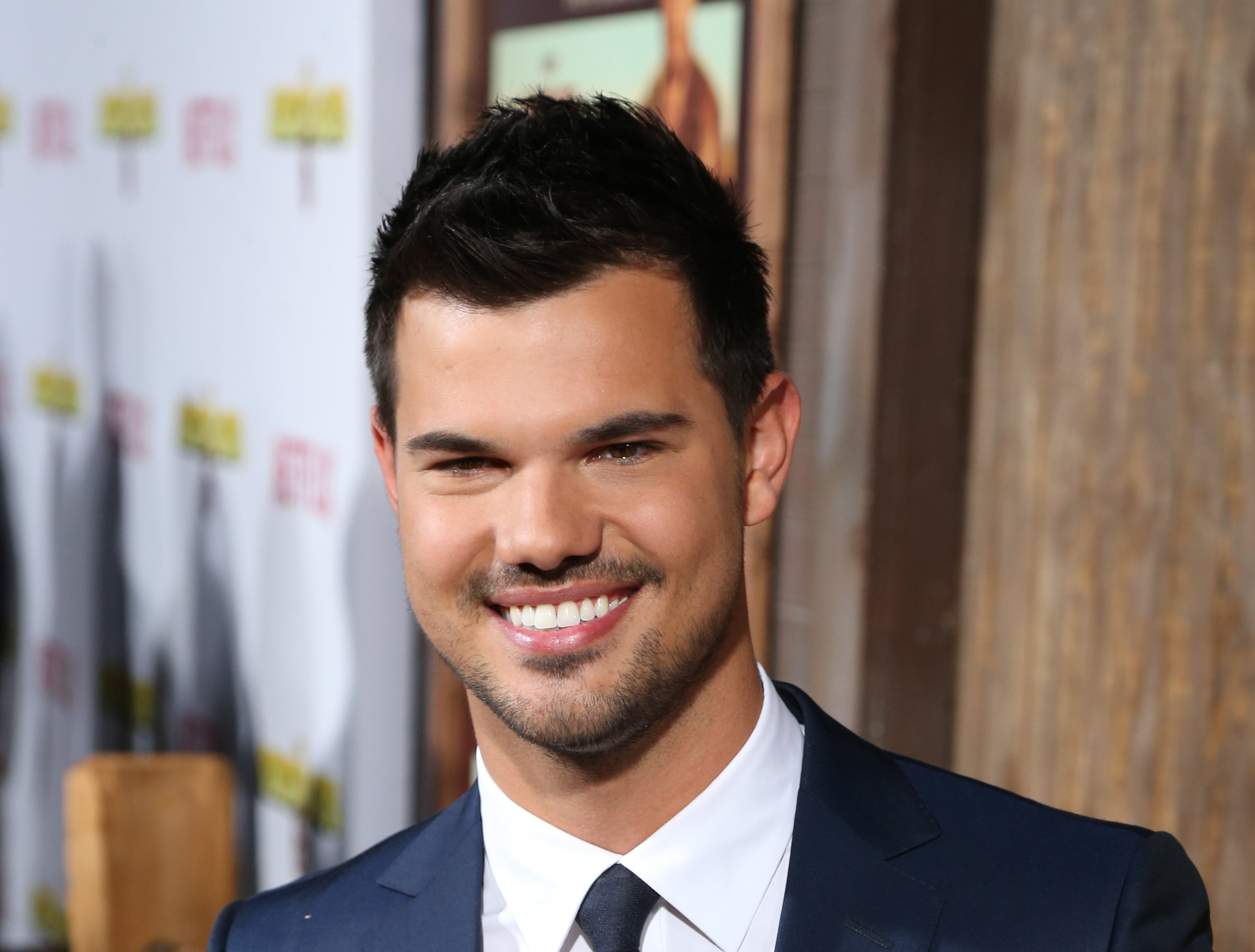 dan sao Twilight 10 nam sau anh 12