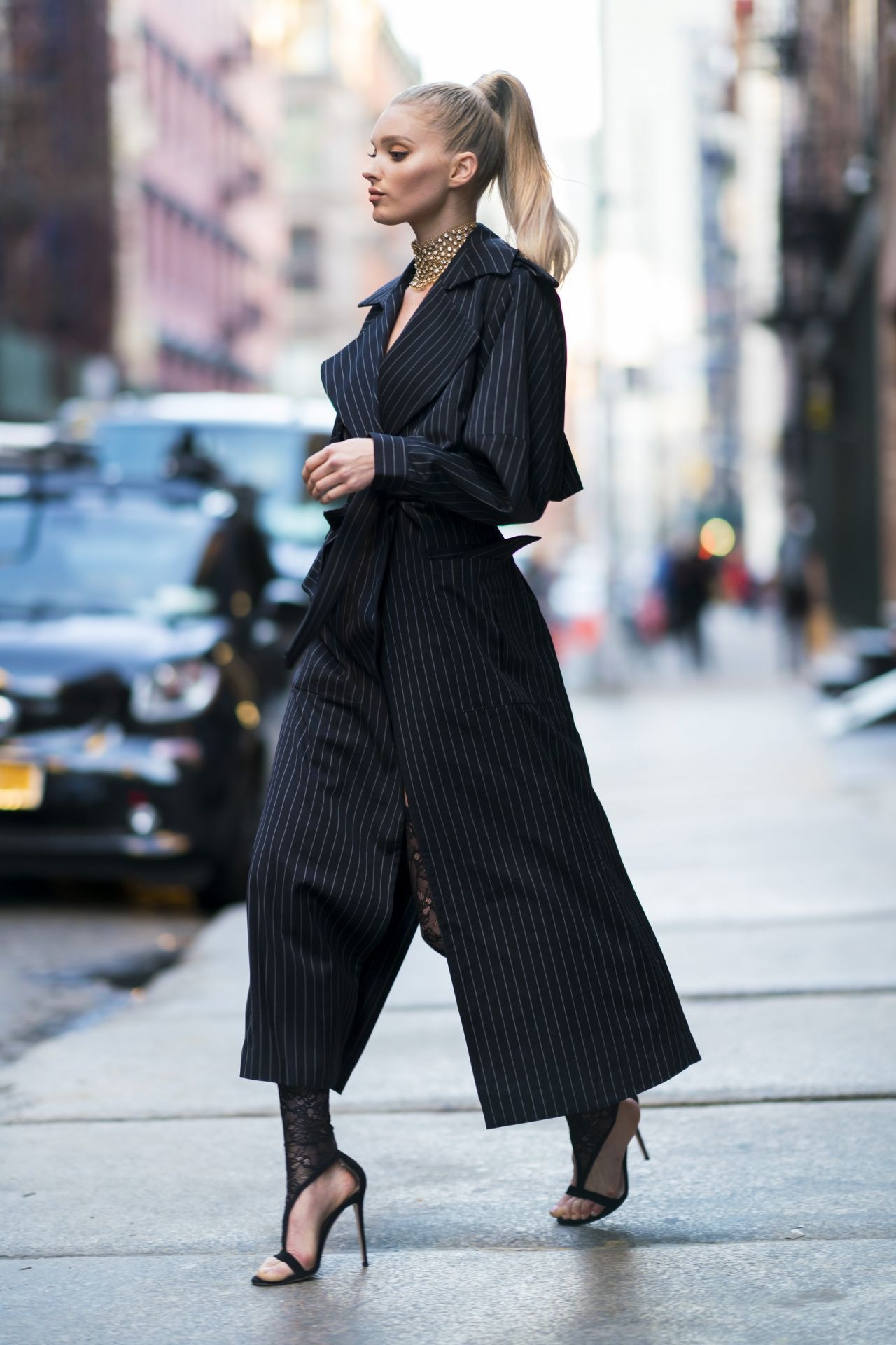 street style thien than Victoria's Secret anh 1