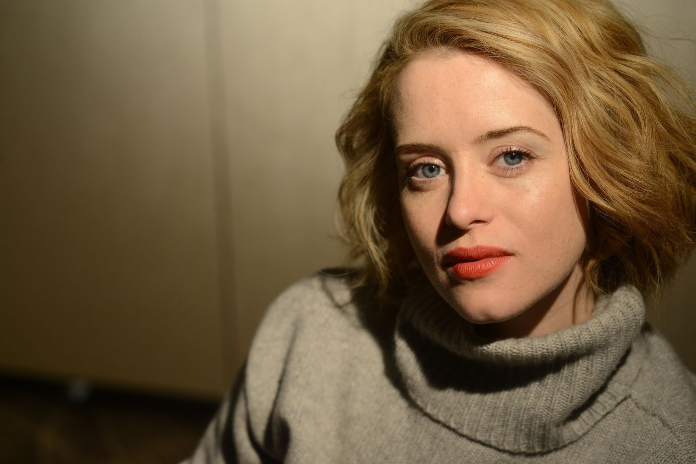 nu chinh Co gai trong luoi nhen ao anh 5