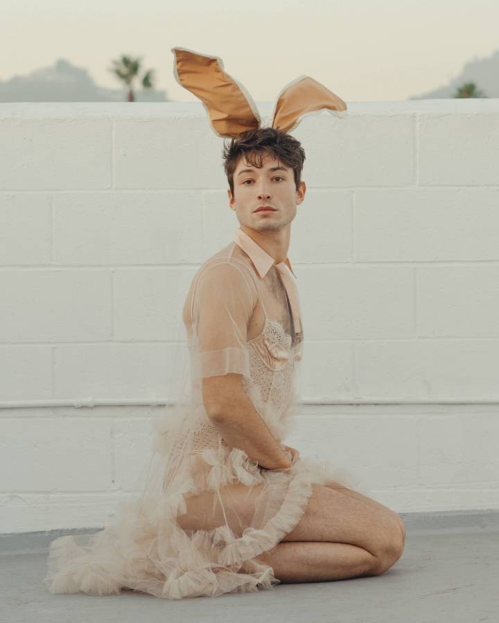 Ezra Miller anh 2