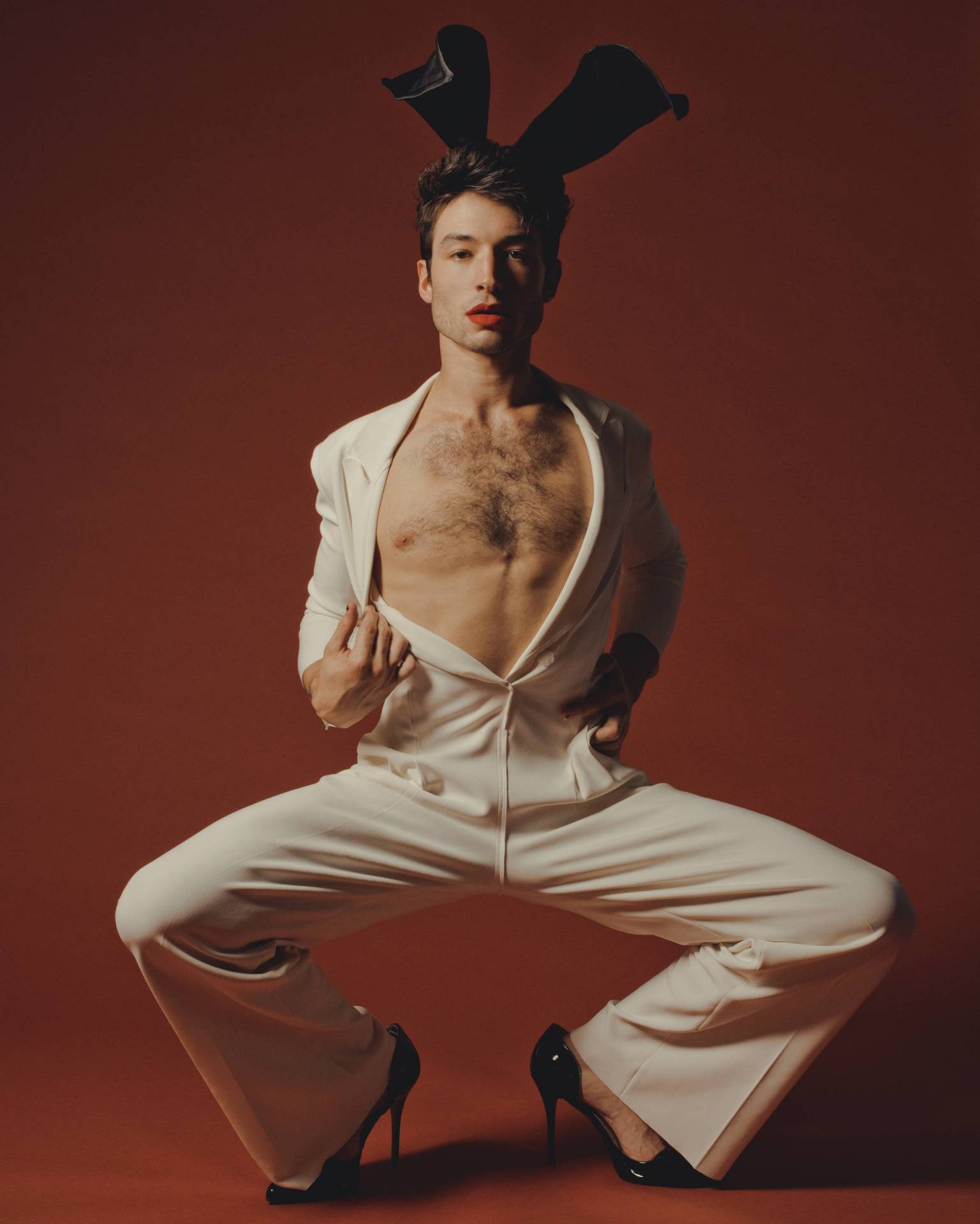 Ezra Miller anh 9