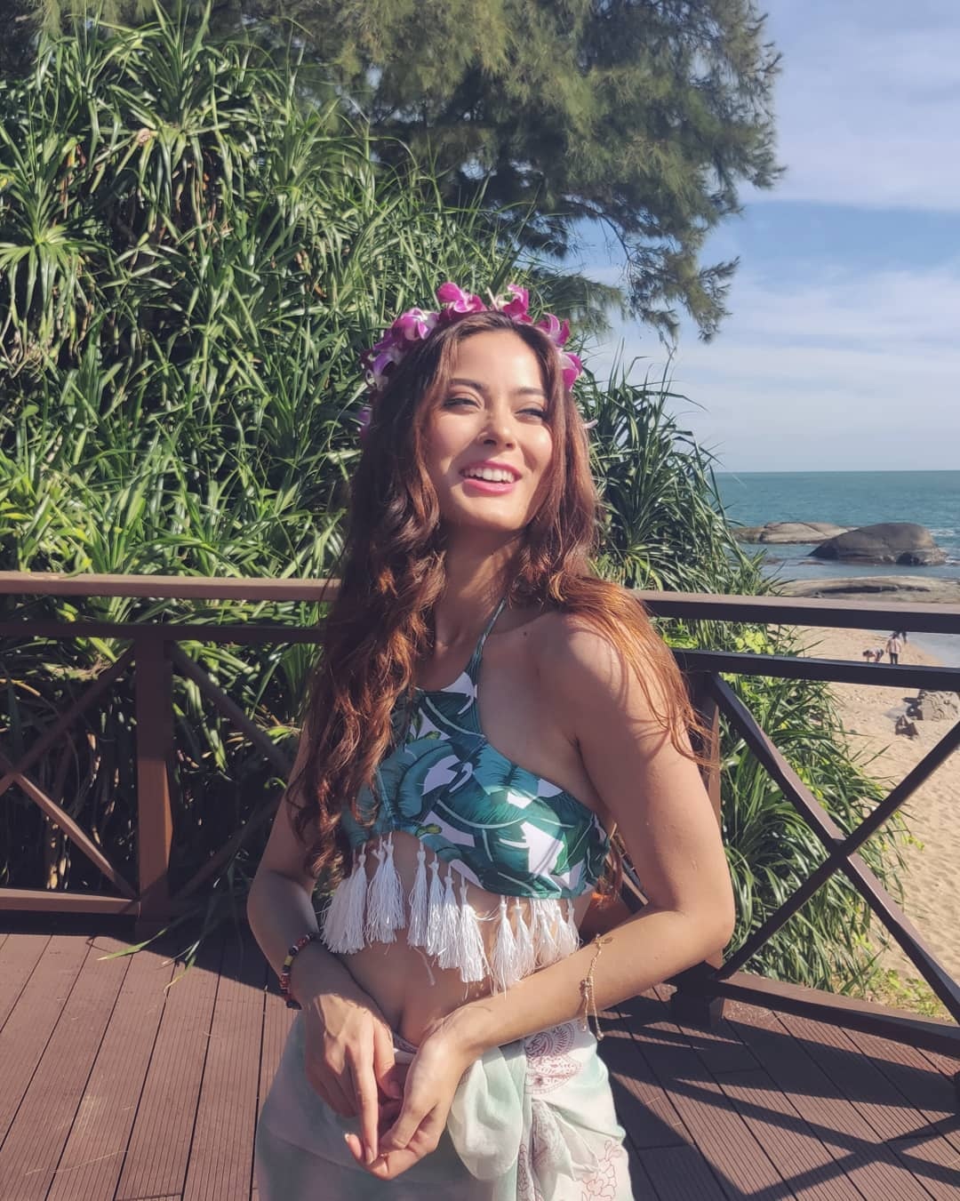 nhan sac hoa hau Nepal anh 13