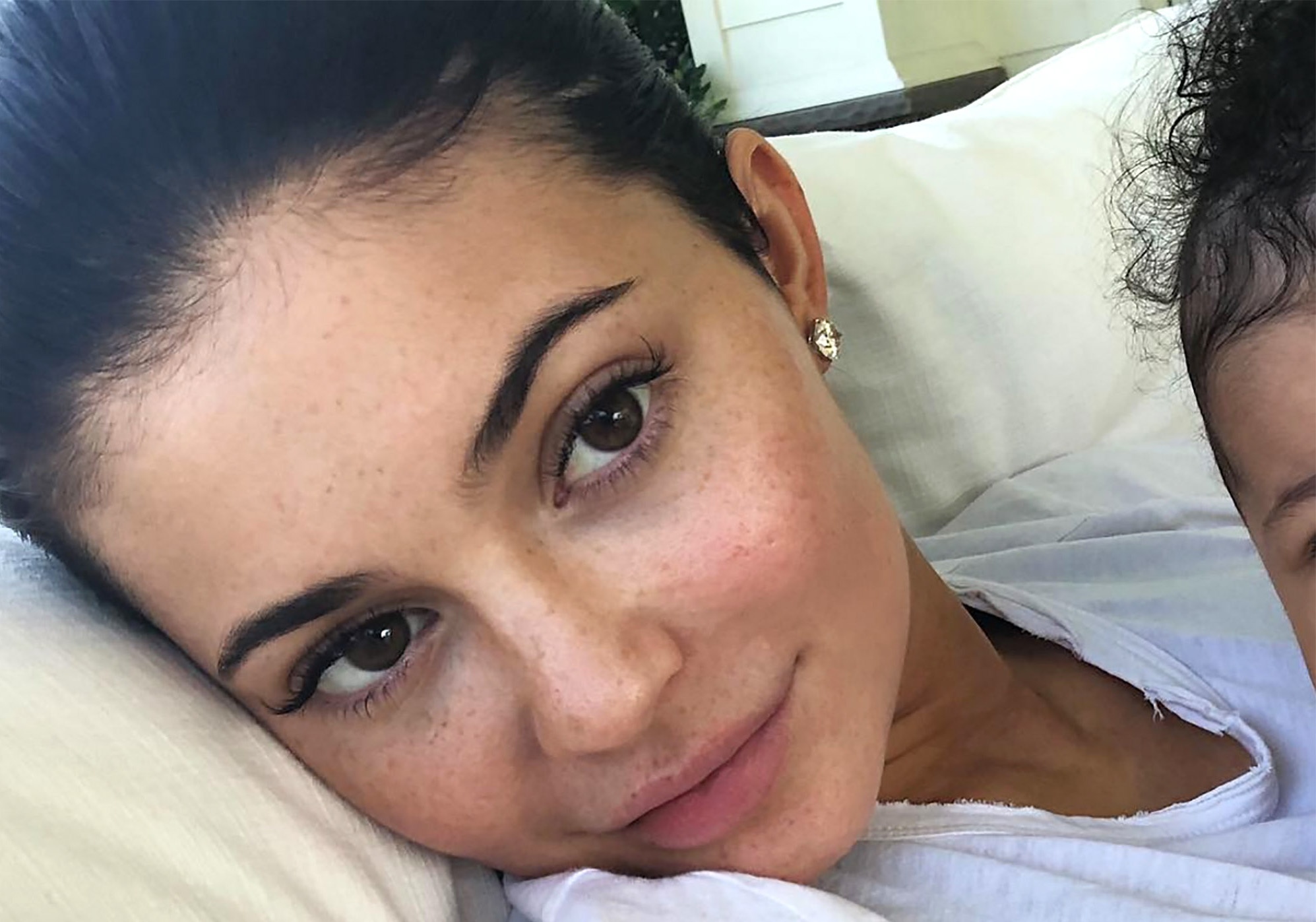 Kylie Jenner, Miranda Kerr va nhung sao nu de mat moc dep nhat 2018 hinh anh