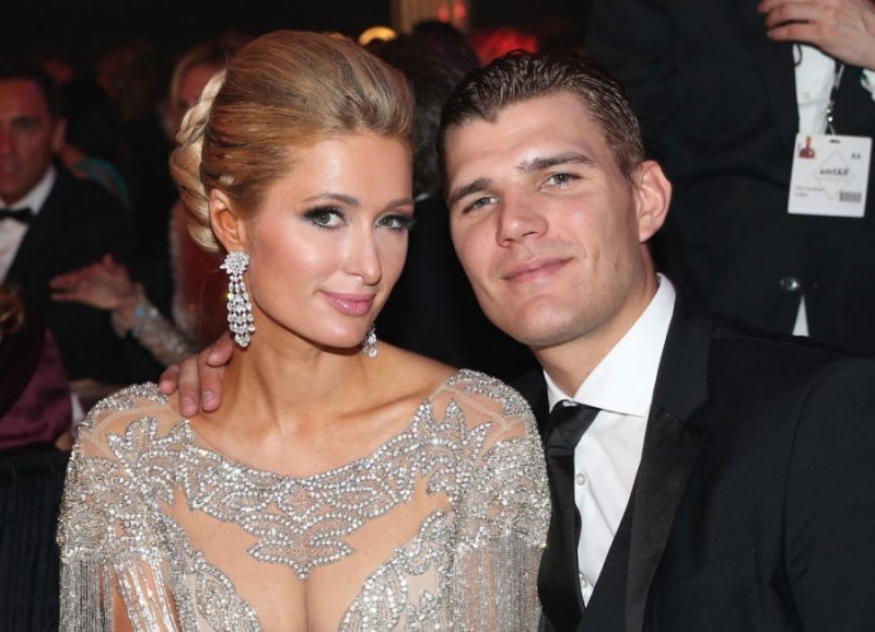 Nhung chuyen tinh tan ra cua cac cap sao Hollywood trong nam 2018 hinh anh