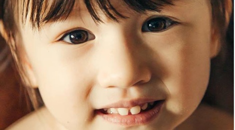 Con gai lai Tay cua Phuong Vy cang lon cang xinh xan hinh anh