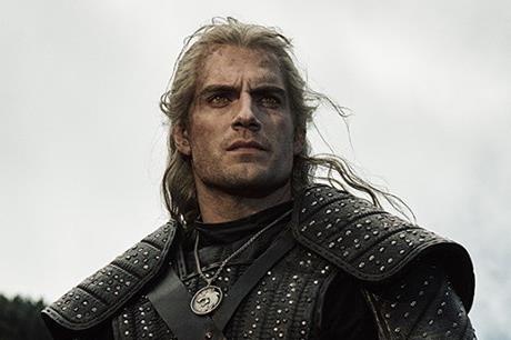 Tao hinh tho san quai vat day dung manh cua 'Sieu Nhan' Henry Cavill hinh anh