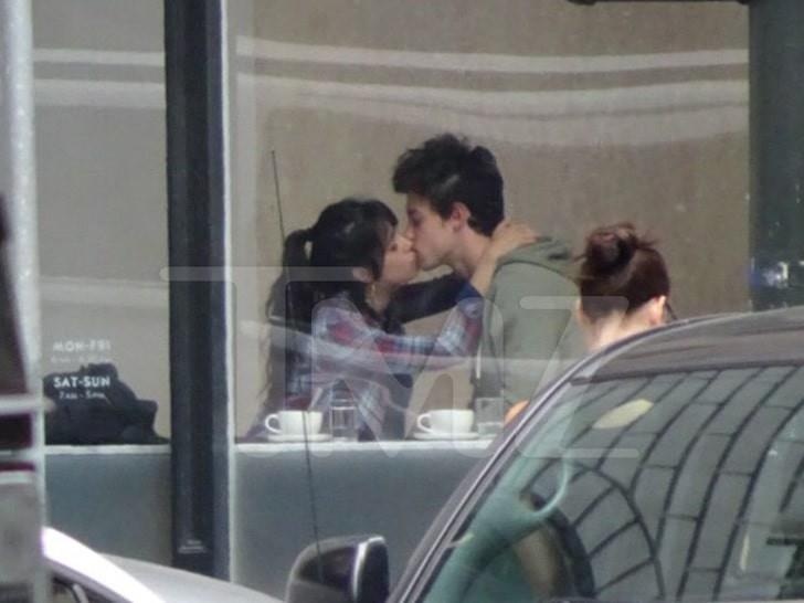 Shawn Mendes hen ho Camila Cabello anh 2