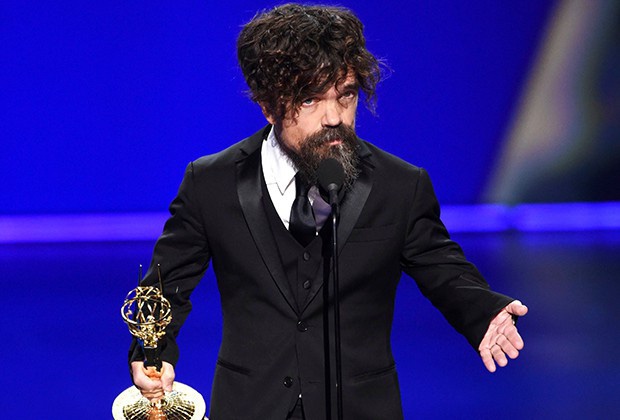 Mua 8 bi che toi ta, 'Game of Thrones' van dai thang Emmy 2019 hinh anh