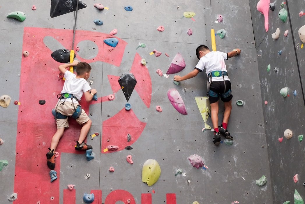 tro choi trong nha anh 1