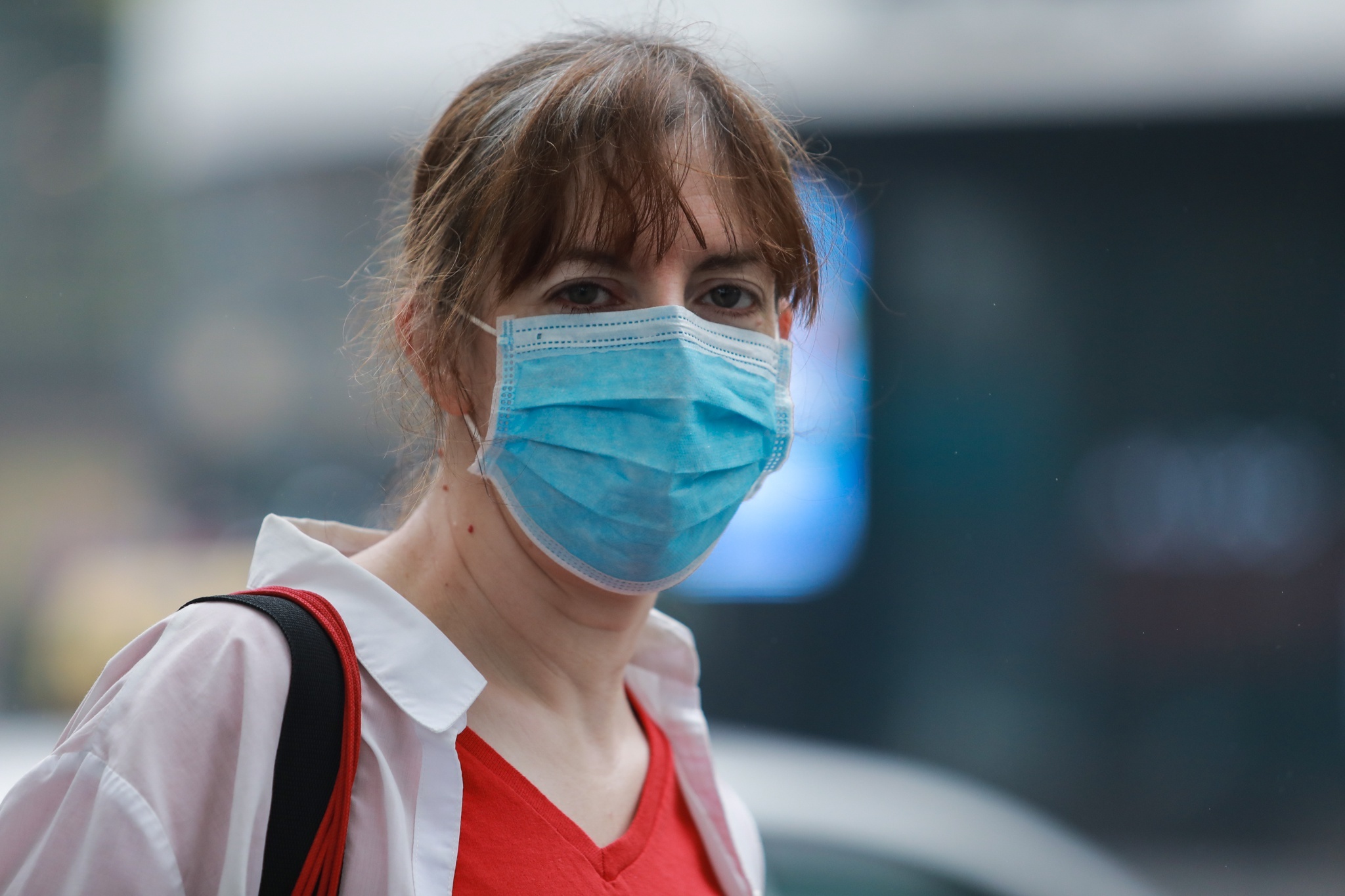 Nguoi nuoc ngoai loay hoay khi TP.HCM gian cach xa hoi hinh anh