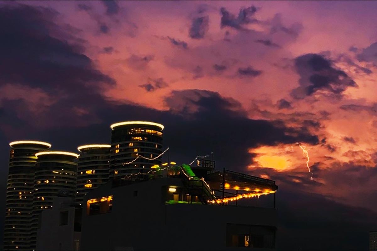 hoang hon TP.HCM thoi gian cach anh 6