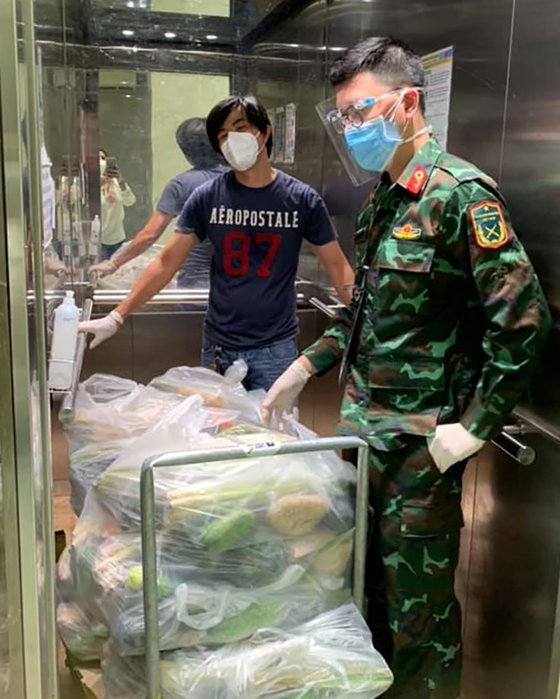 lính quân y ở chung cư TP.HCM ảnh 4 linh quan y o chung cu TP.HCM anh 4