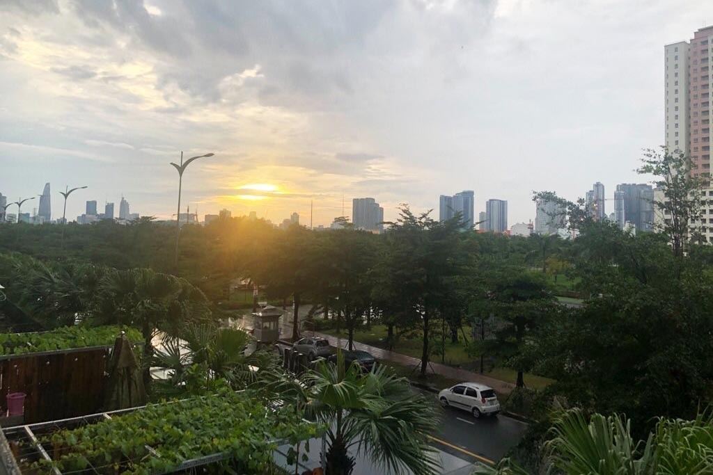 cu dan song o tang thap chung cu anh 4