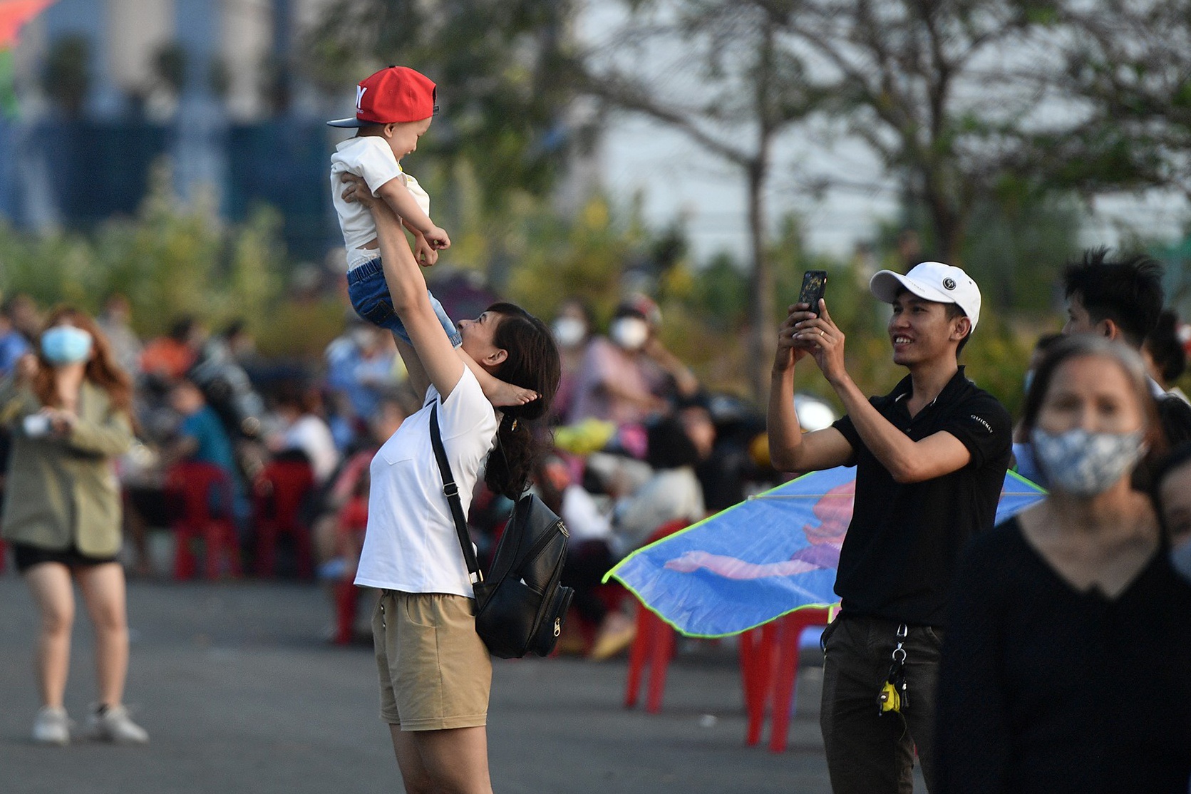 tham gia hoat dong ngoai troi o TPHCM anh 1