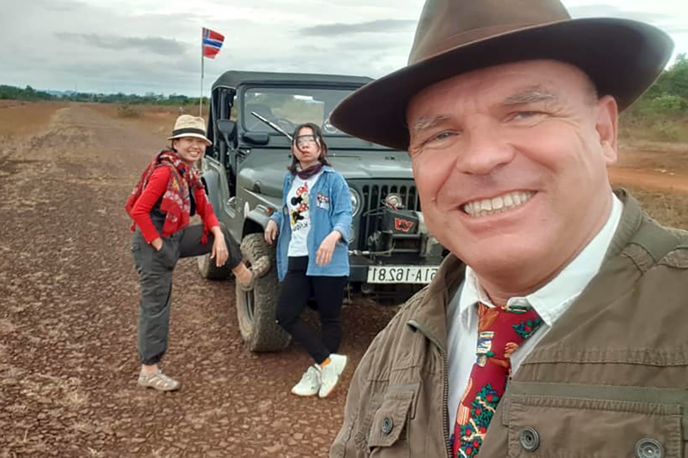 nguoi nuoc ngoai o TP.HCM don Giang sinh anh 7