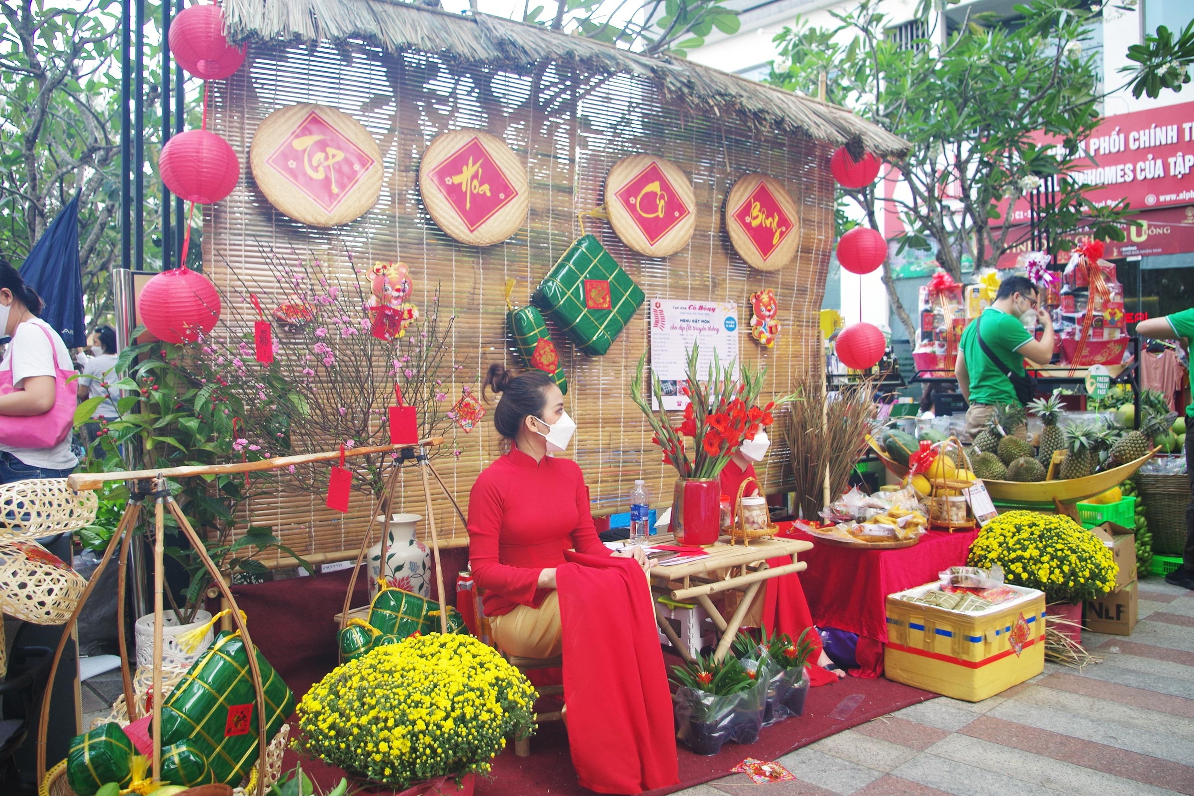 cho Tet que o chung cu TP.HCM anh 5