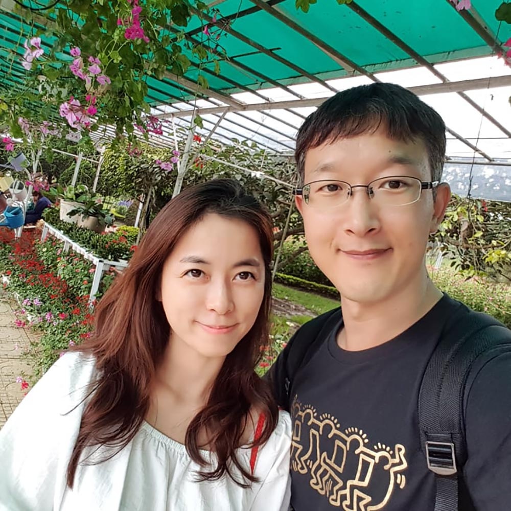 nguoi nuoc ngoai don Tet o TP.HCM anh 3