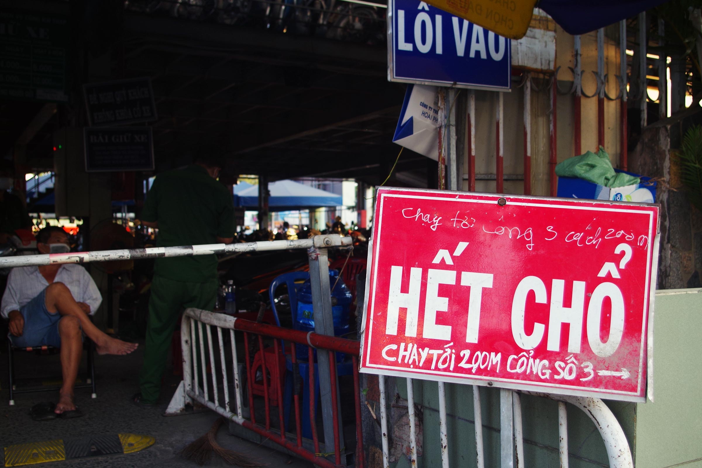 gui xe may dip Tet o TP.HCM anh 1