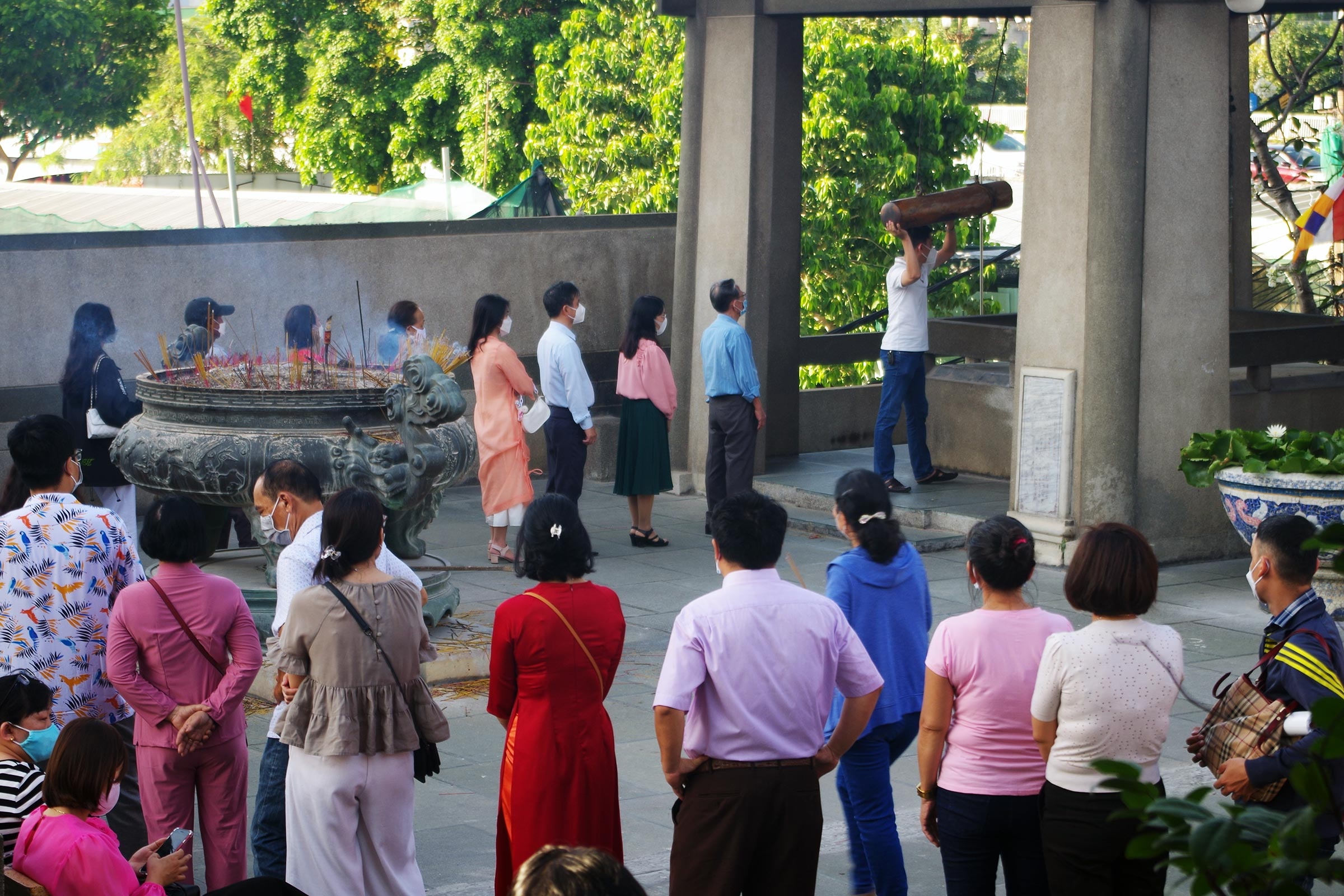 đi chùa TP.HCM đầu năm ảnh 2 di chua TP.HCM dau nam anh 2