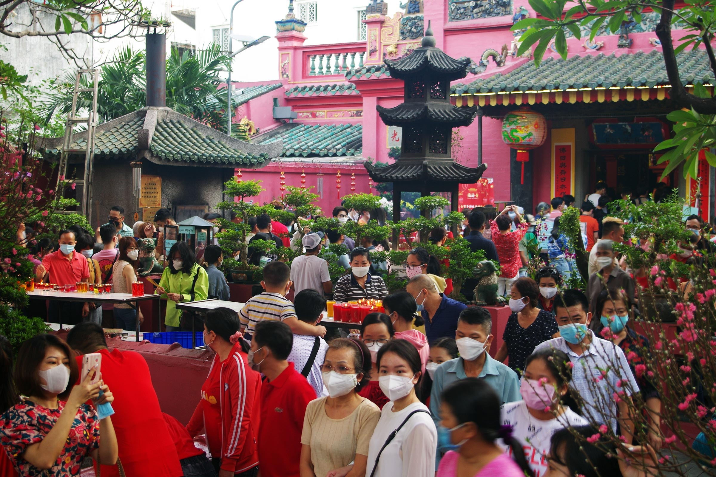 đi chùa TP.HCM đầu năm ảnh 5 di chua TP.HCM dau nam anh 5