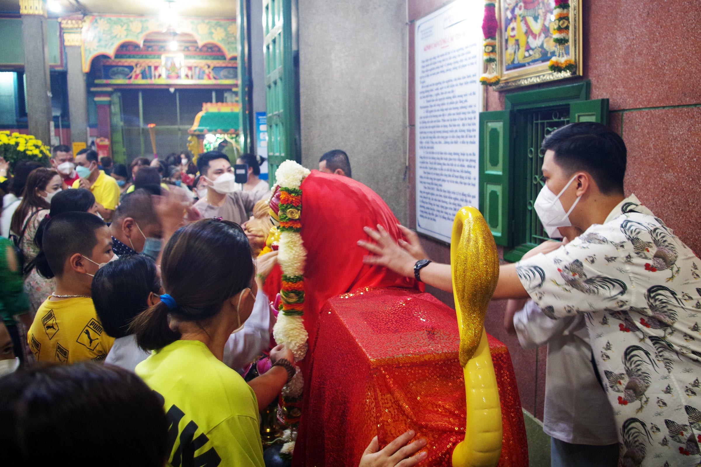 đi chùa TP.HCM đầu năm ảnh 8 di chua TP.HCM dau nam anh 8