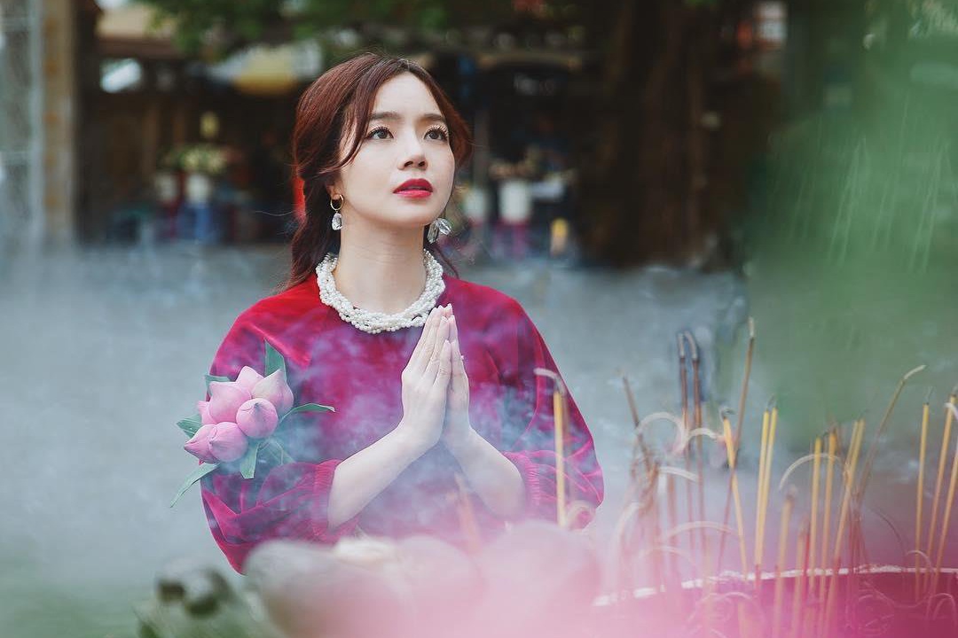 Nhung lan don Tet dau tien o chua trung tam TP.HCM hinh anh