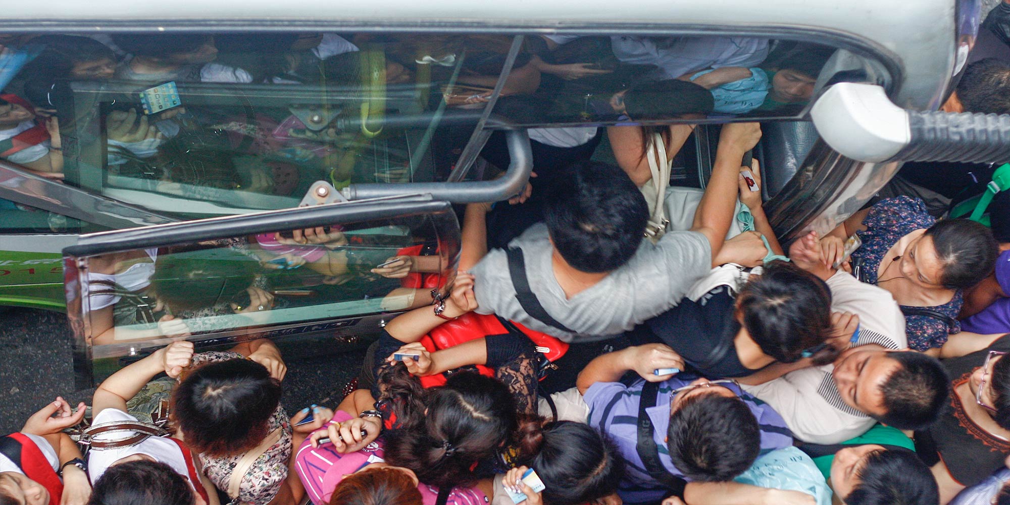 camera tren xe buyt anh 3