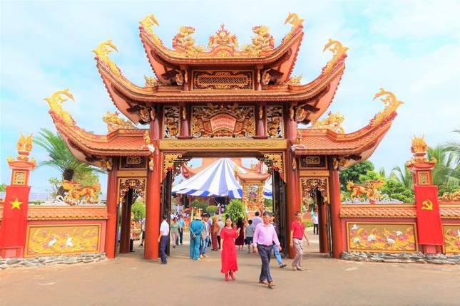 Khanh thanh Nha tuong niem Dai tuong Vo Nguyen Giap tai Dak Lak hinh anh